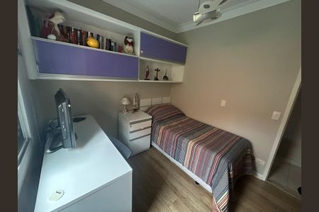 Casa à venda com 122m², 3 quartos e 4 vagasQuarto 2
