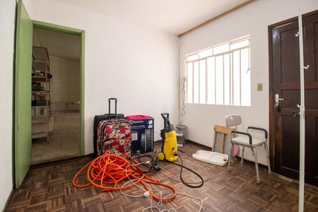 Casa para alugar com 188m², 6 quartos e 4 vagasSala 1