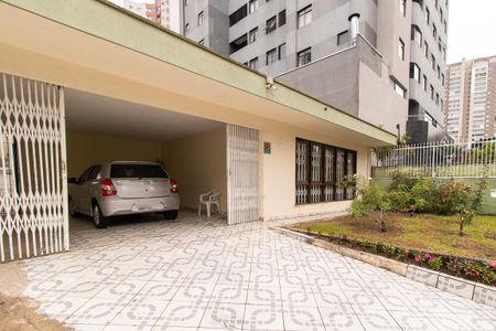 Casa para alugar com 188m², 6 quartos e 4 vagasGaragem
