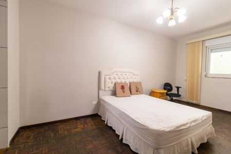 Casa para alugar com 188m², 6 quartos e 4 vagasQuarto 4 - Suíte