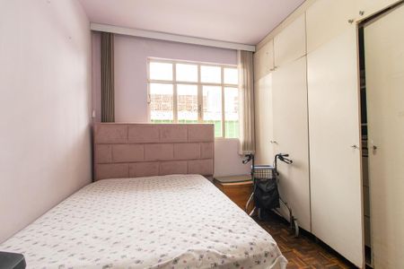 Casa para alugar com 188m², 6 quartos e 4 vagasQuarto 1