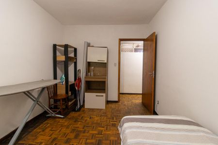 Casa para alugar com 188m², 6 quartos e 4 vagasQuarto 2