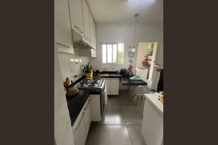 Apartamento para alugar com 100m², 3 quartos e 2 vagas Apartamento para alugar com 100m², 3 quartos e 2 vagasCozinha