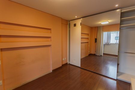 Apartamento à venda com 102m², 3 quartos e 3 vagasSuíte
