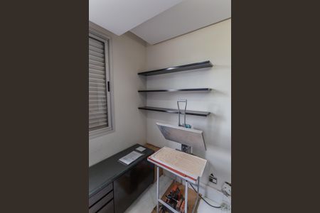 Apartamento à venda com 102m², 3 quartos e 3 vagasQuarto 3