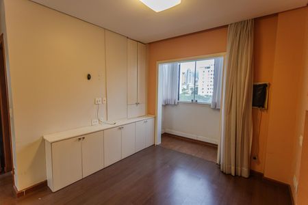 Apartamento à venda com 102m², 3 quartos e 3 vagasSuíte