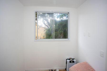 Quarto 1 de apartamento para alugar com 2 quartos, 34m² em Jardim Miriam, São Paulo