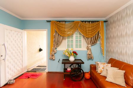 Sala de casa para alugar com 3 quartos, 250m² em Jardim Santa Adelia, São Paulo