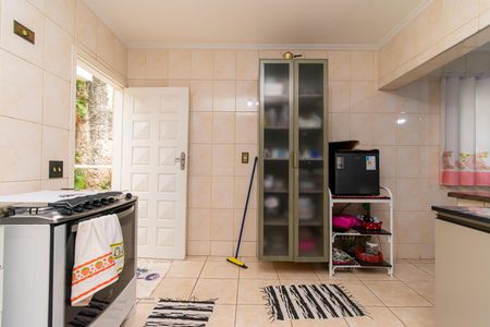 Casa para alugar com 250m², 3 quartos e 3 vagas Casa para alugar com 250m², 3 quartos e 3 vagasCozinha- Copa