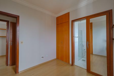 Apartamento para alugar com 95m², 3 quartos e 2 vagas