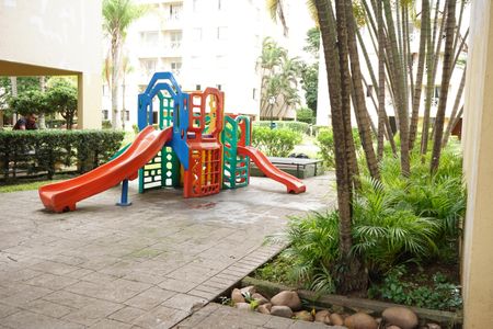 Apartamento à venda com 69m², 3 quartos e 1 vagaÁrea comum - Playground