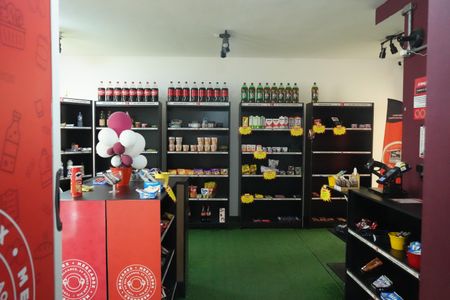 Apartamento à venda com 69m², 3 quartos e 1 vagaMercado 24h