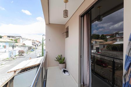 Apartamento à venda com 122m², 2 quartos e 4 vagasVaranda do quarto 2