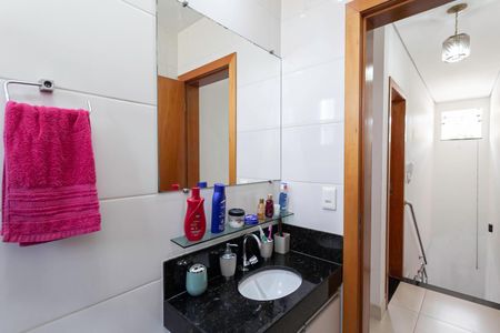 Apartamento à venda com 122m², 2 quartos e 4 vagasBanheiro social