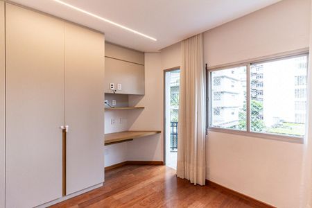 Apartamento para alugar com 123m², 3 quartos e 2 vagasSuíte