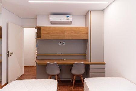 Apartamento para alugar com 123m², 3 quartos e 2 vagasQuarto 2