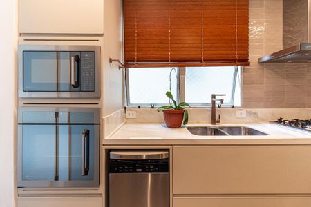 Apartamento para alugar com 123m², 3 quartos e 2 vagasCozinha