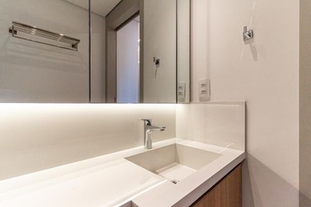 Apartamento para alugar com 123m², 3 quartos e 2 vagasSuíte