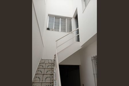 Casa à venda com 200m², 3 quartos e 2 vagas Casa à venda com 200m², 3 quartos e 2 vagasÁrea externa