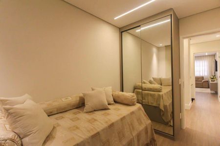 Casa à venda com 200m², 2 quartos e 2 vagas Casa à venda com 200m², 2 quartos e 2 vagasQuarto 2