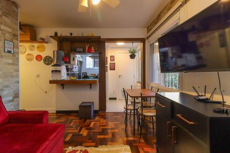 Sala  de apartamento para alugar com 3 quartos, 67m² em Teresópolis, Porto Alegre