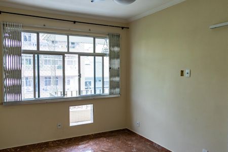 Apartamento para alugar com 80m², 3 quartos e 1 vagaSuíte