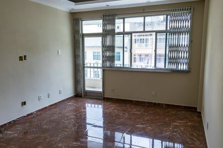 Apartamento para alugar com 80m², 3 quartos e 1 vagaSala