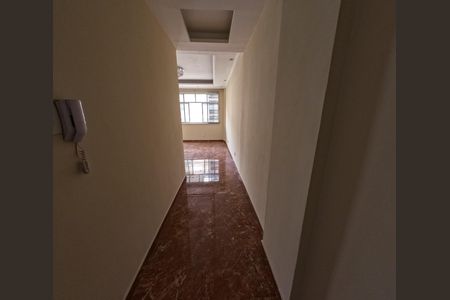 Apartamento para alugar com 80m², 3 quartos e 1 vagaCorredor