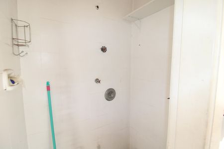 Apartamento à venda com 75m², 3 quartos e 1 vagaÁrea de Serviço - Banheiro