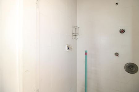 Apartamento à venda com 75m², 3 quartos e 1 vagaÁrea de Serviço - Banheiro