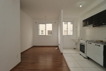 Sala de apartamento para alugar com 2 quartos, 43m² em (O-16), Ribeirão Preto