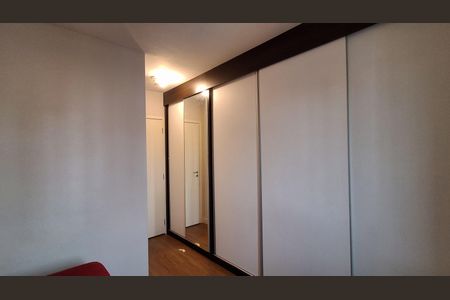 Apartamento à venda com 99m², 3 quartos e 2 vagas Apartamento à venda com 99m², 3 quartos e 2 vagasSuíte