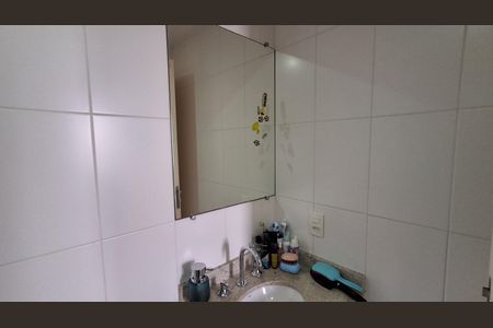 Apartamento à venda com 99m², 3 quartos e 2 vagas Apartamento à venda com 99m², 3 quartos e 2 vagasBanheiro Suíte 2