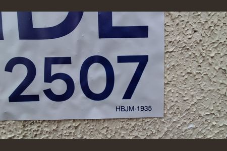 Apartamento à venda com 99m², 3 quartos e 2 vagas Apartamento à venda com 99m², 3 quartos e 2 vagasCódigo plaquinha HBJM-1935