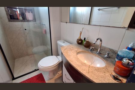 Apartamento à venda com 99m², 3 quartos e 2 vagas Apartamento à venda com 99m², 3 quartos e 2 vagasBanheiro Suíte 1