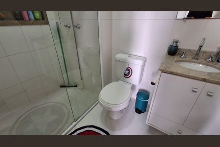Apartamento à venda com 99m², 3 quartos e 2 vagas Apartamento à venda com 99m², 3 quartos e 2 vagasBanheiro Suíte 2