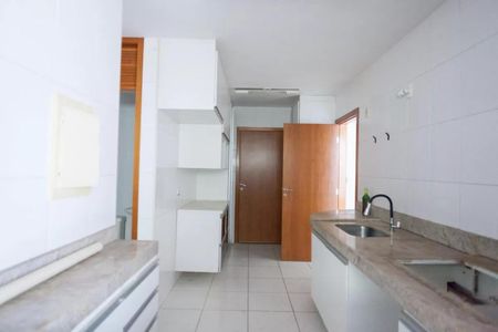Apartamento à venda com 120m², 3 quartos e 3 vagasFoto 06
