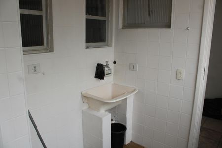 Apartamento para alugar com 125m², 3 quartos e 1 vagaÁrea de Serviço