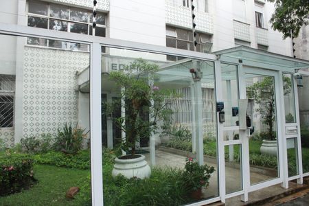 Apartamento para alugar com 125m², 3 quartos e 1 vagaFachada