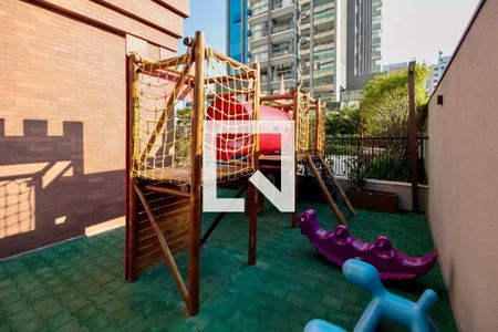 Apartamento à venda com 149m², 3 quartos e 2 vagasÁrea comum - Playground