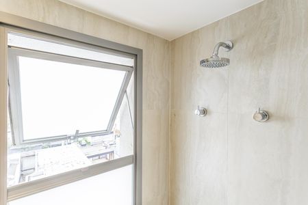 Apartamento à venda com 149m², 3 quartos e 2 vagasBanheiro da Suíte 1