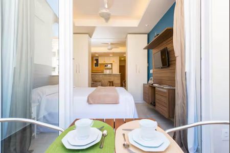 Apartamento à venda com 35m², 1 quarto e sem vagaVaranda