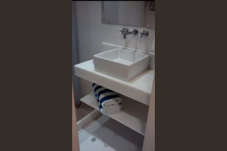 Apartamento à venda com 35m², 1 quarto e sem vagaBanheiro