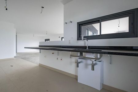 Apartamento à venda com 195m², 3 quartos e 3 vagas Apartamento à venda com 195m², 3 quartos e 3 vagasSala/Cozinha