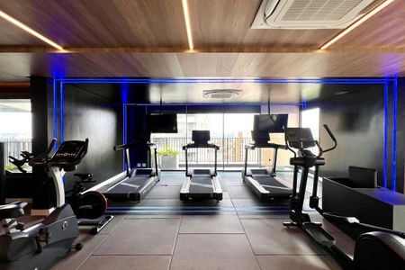 Apartamento à venda com 195m², 3 quartos e 3 vagas Apartamento à venda com 195m², 3 quartos e 3 vagasAcademia