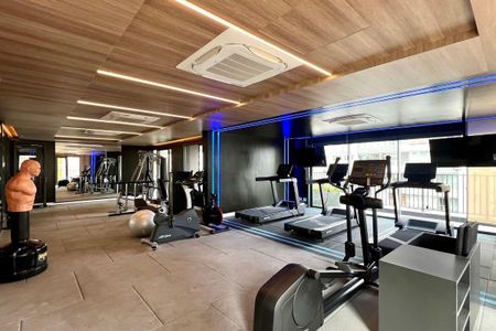 Apartamento à venda com 195m², 3 quartos e 3 vagas Apartamento à venda com 195m², 3 quartos e 3 vagasAcademia