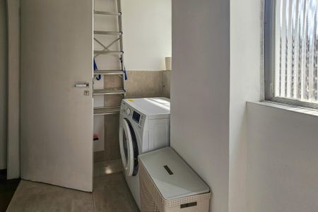 Apartamento para alugar com 200m², 3 quartos e 1 vagaÁrea de serviço 