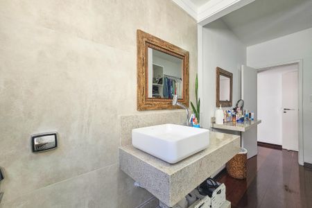 Apartamento para alugar com 200m², 3 quartos e 1 vagabanheiro da suíte 1