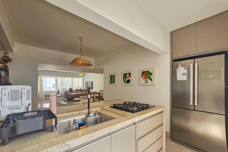 Apartamento para alugar com 200m², 3 quartos e 1 vagacozinha