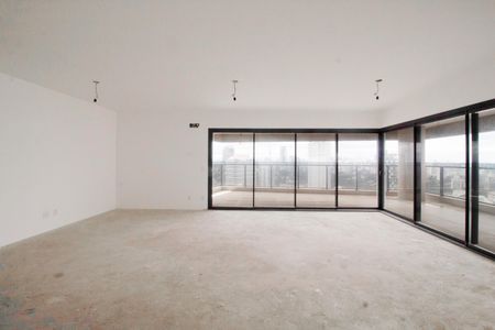 Apartamento à venda com 195m², 4 quartos e 4 vagas